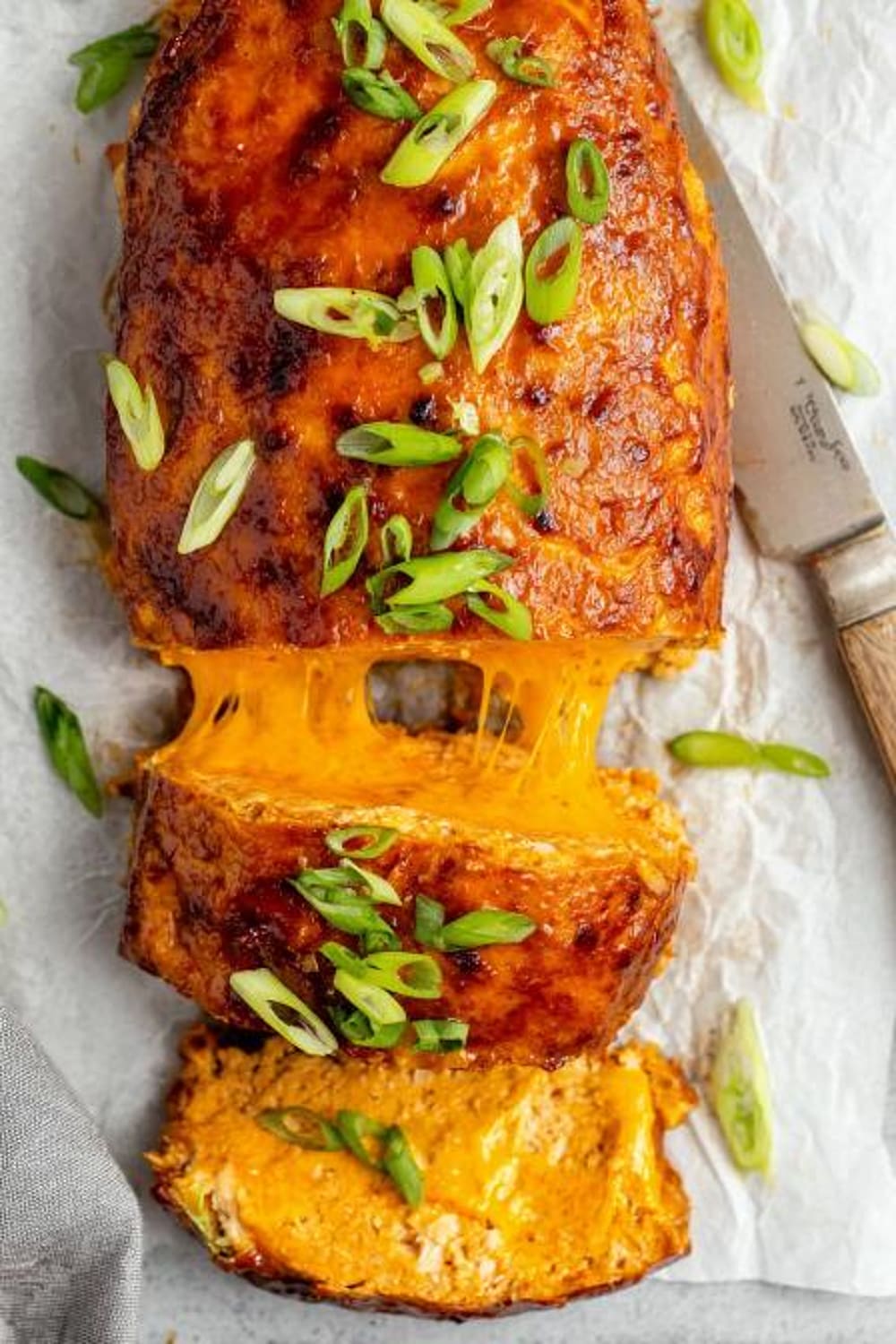 Cheddar-Stuffed Buffalo Chicken Meatloaf