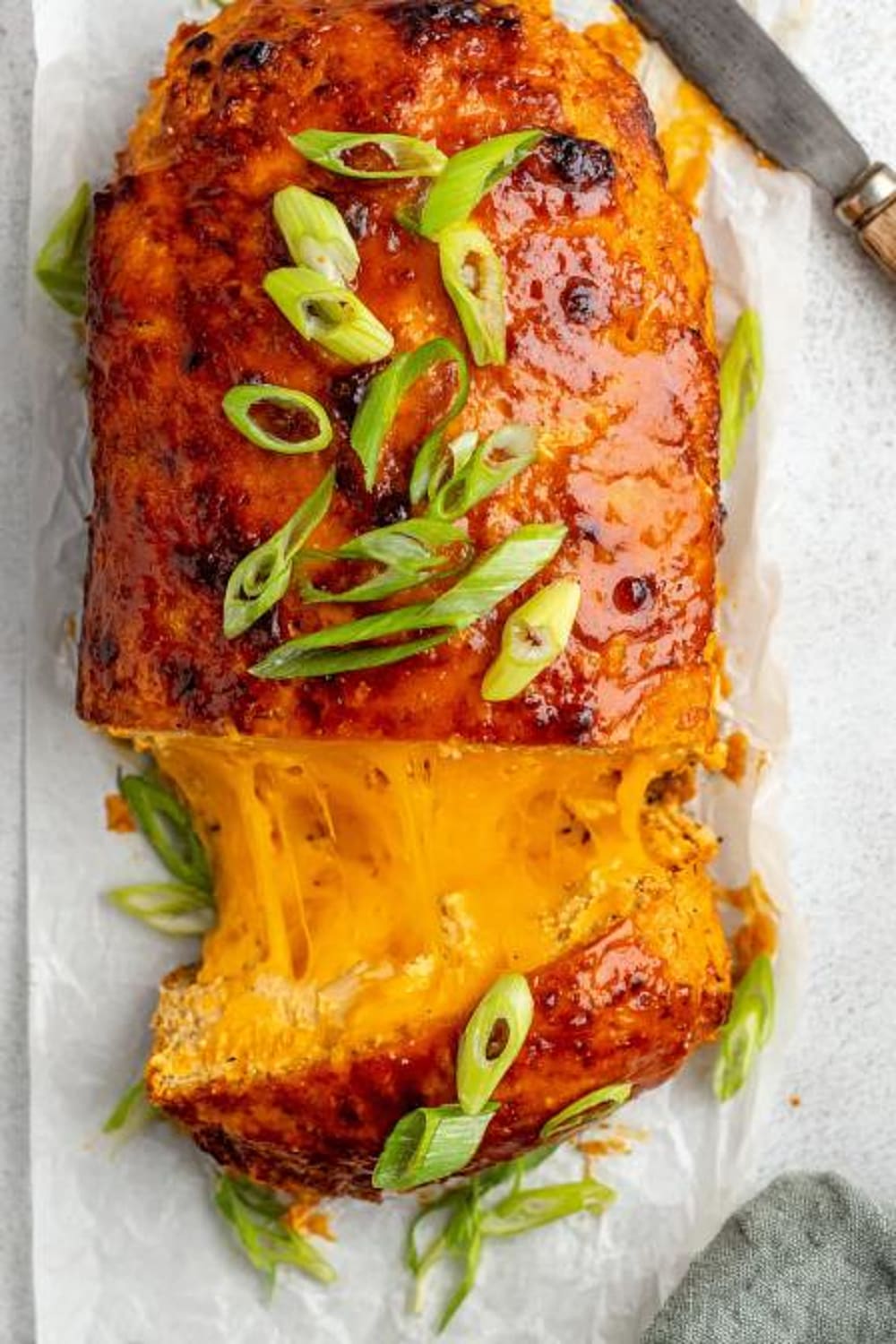 Cheddar-Stuffed Buffalo Chicken Meatloaf