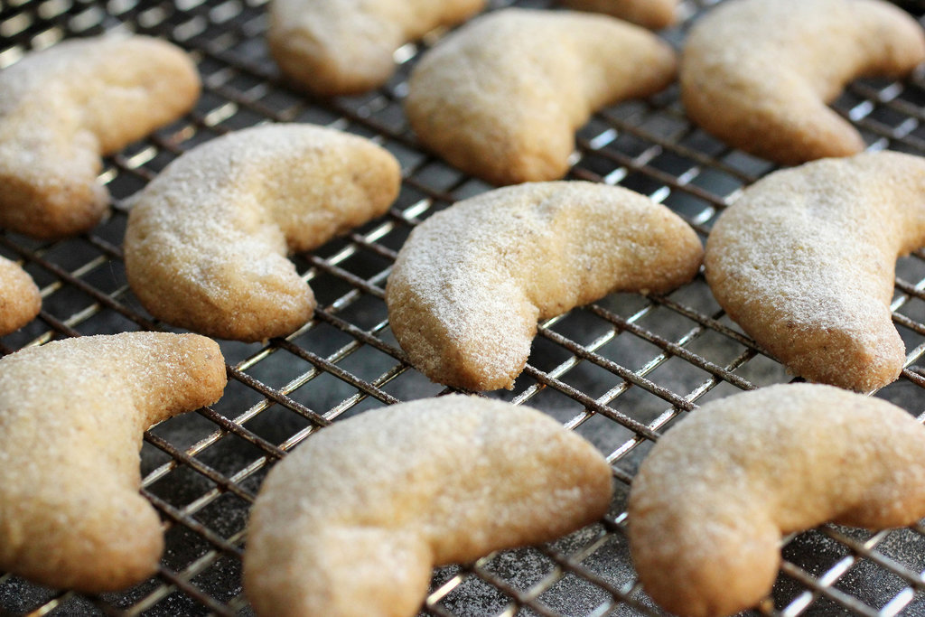 Cardamom Walnut Shortbread