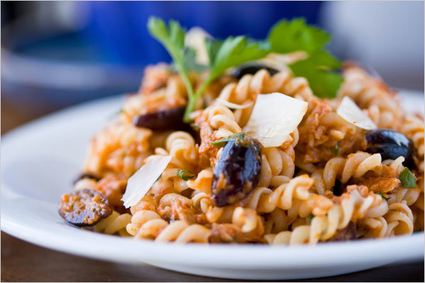 Tuna Olive Fusilli