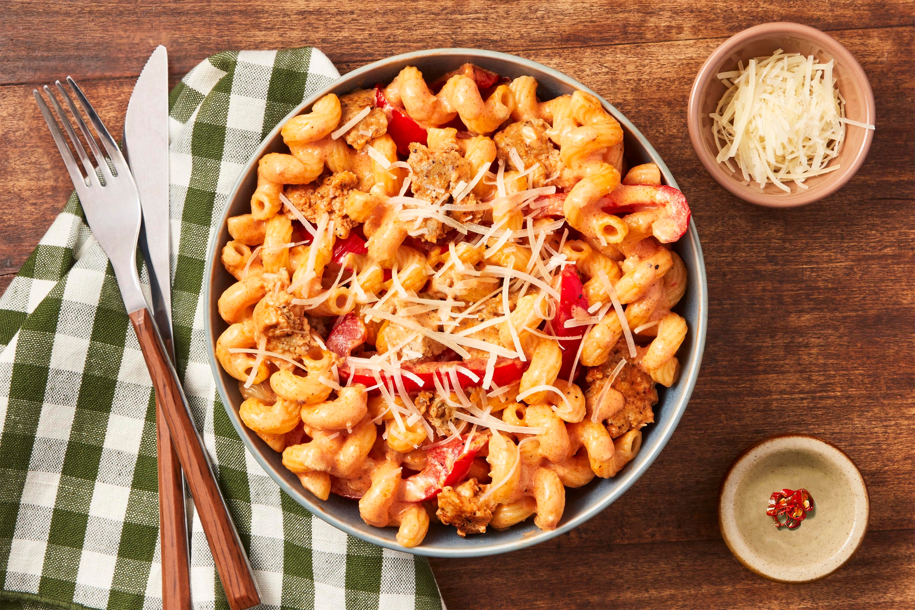 Pork and Roasted Red Pepper Pasta
