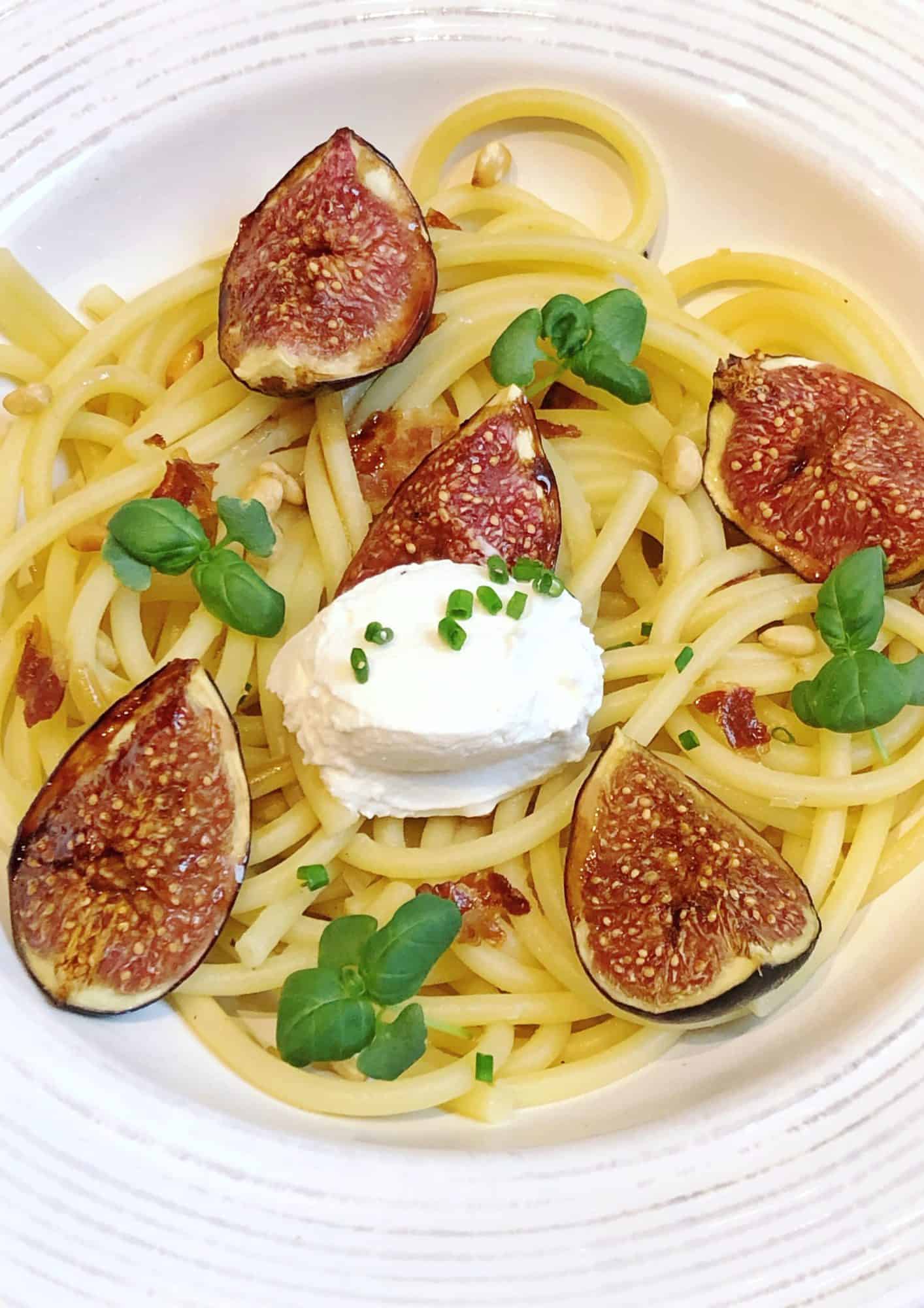Creamy Goat Cheese and Fig Pasta