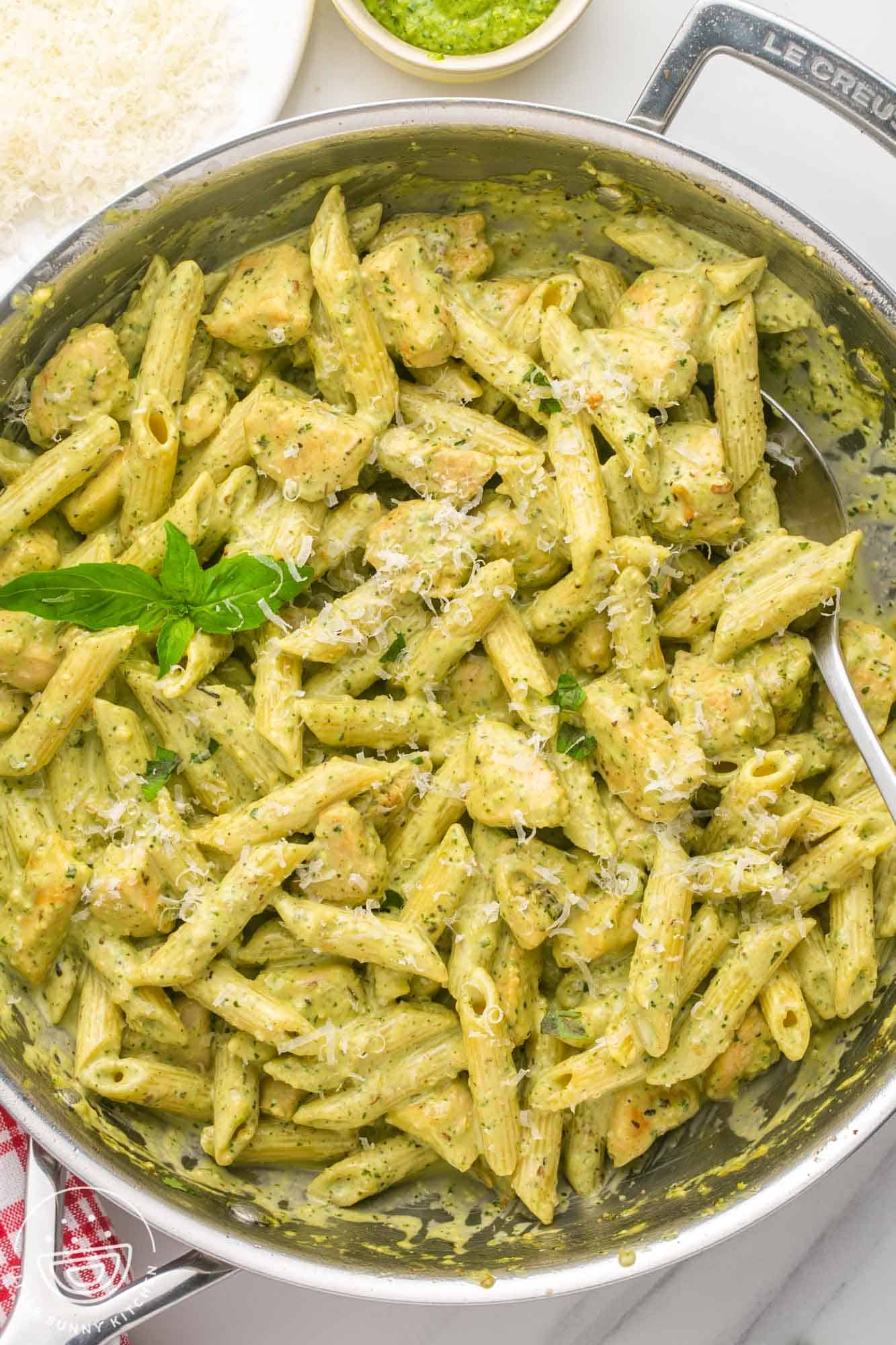 Creamy Pesto Pasta with Chicken