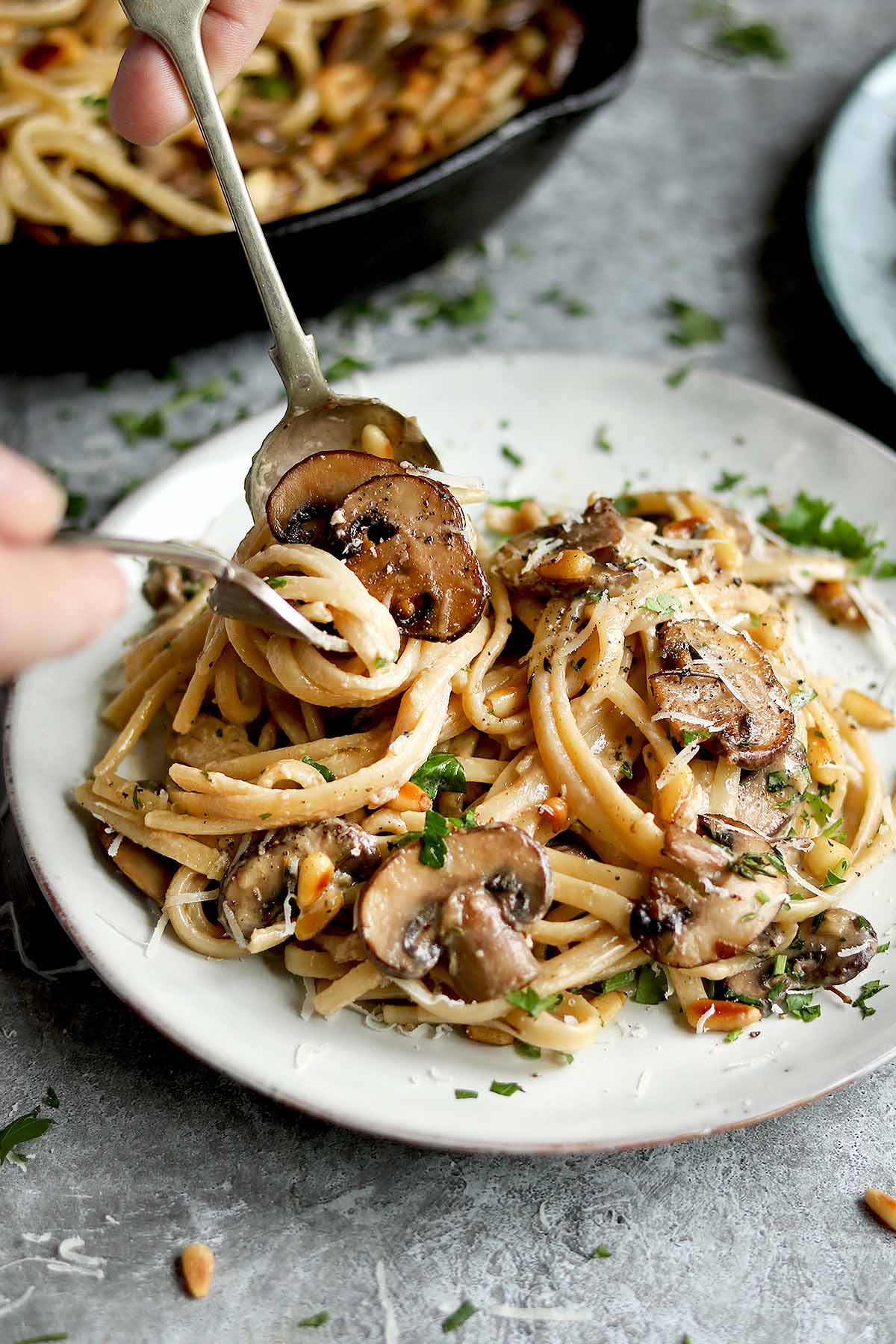 Creamy Garlic Butter Mushrooms
