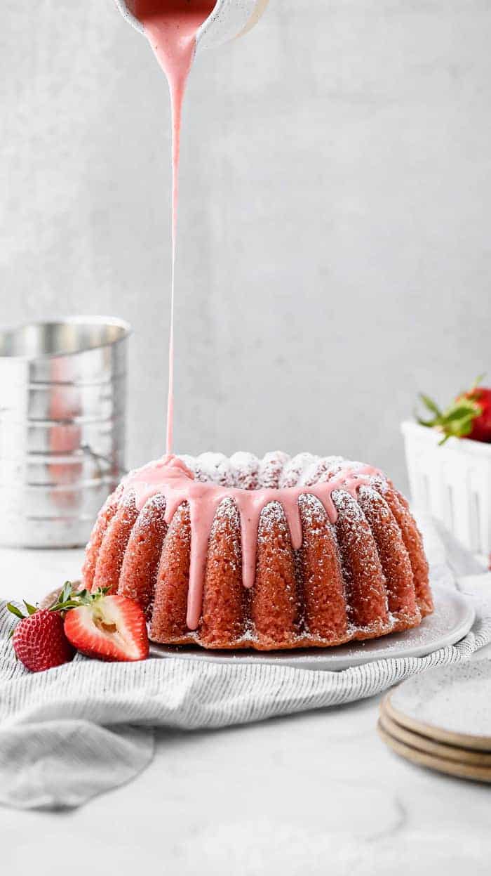 Strawberry Poundcake Bundt