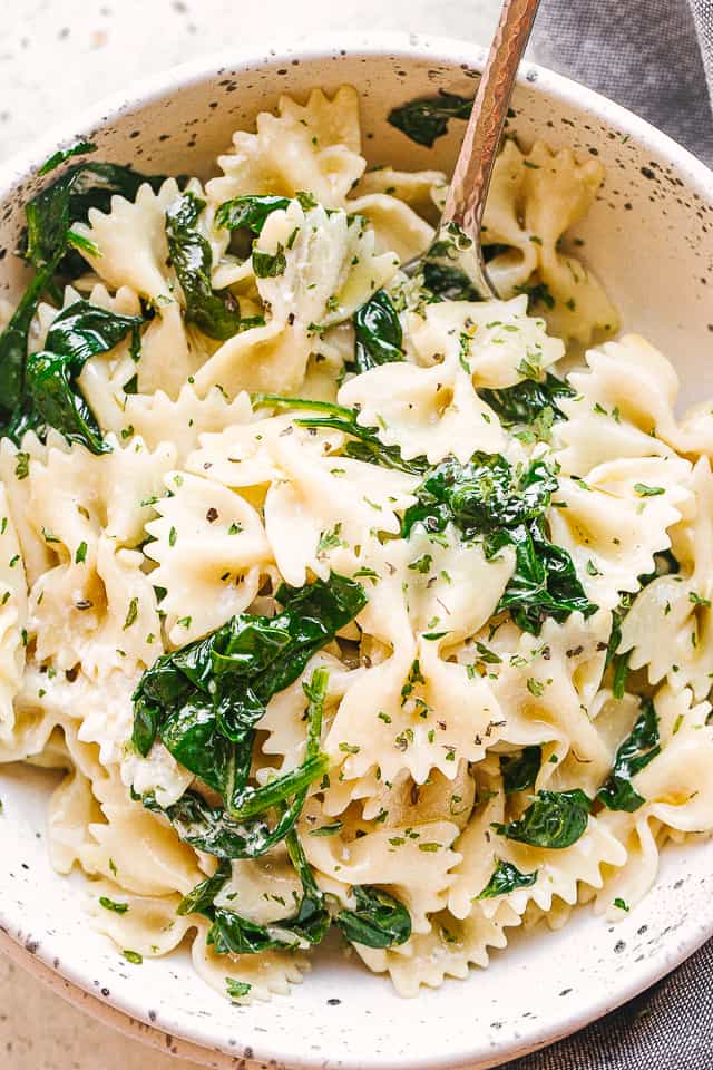 Butter Pasta With Spinach