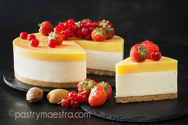 Lemon Mascarpone Panna Cotta Cake