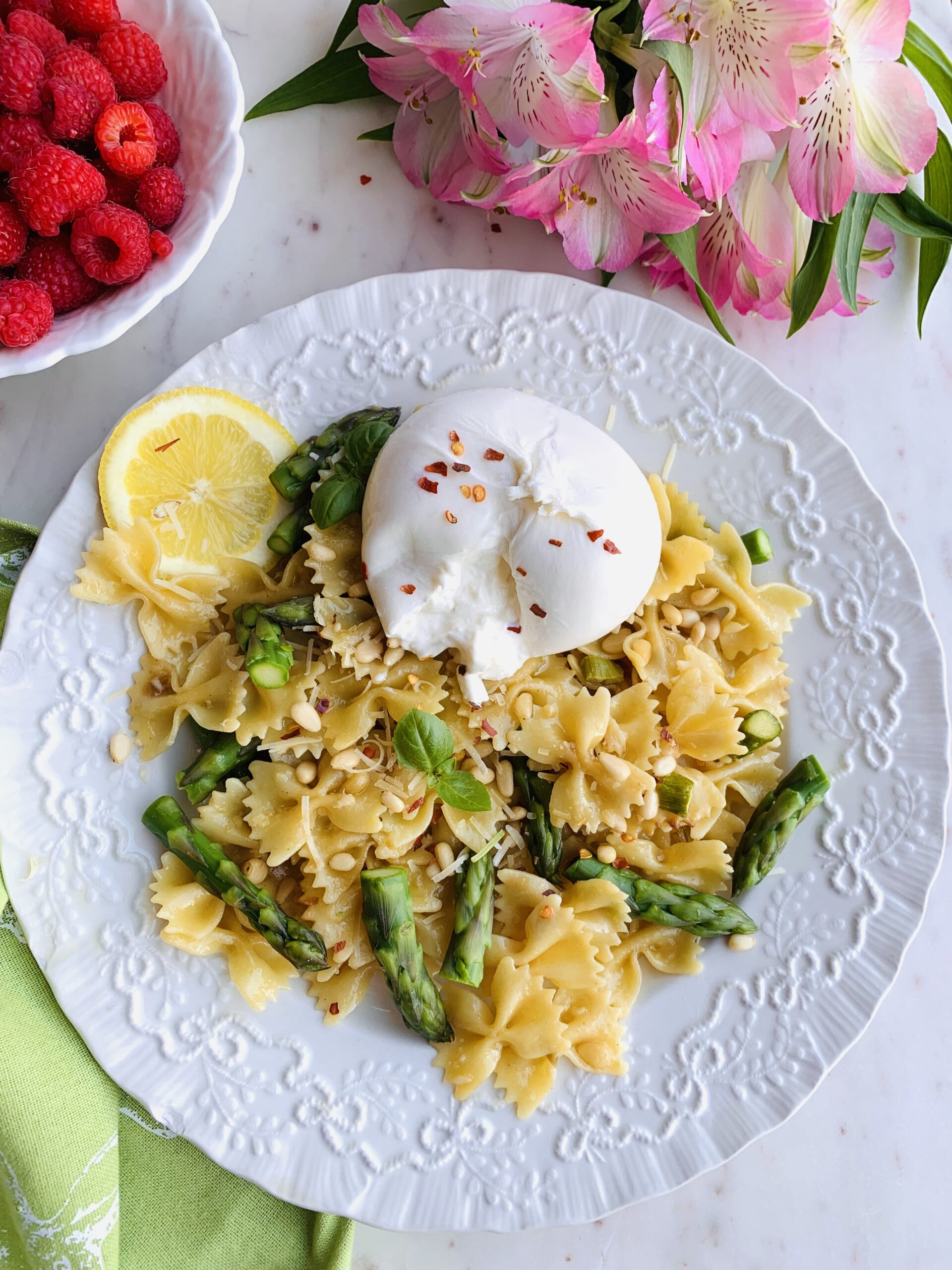 Lemon Asparagus and Almonds