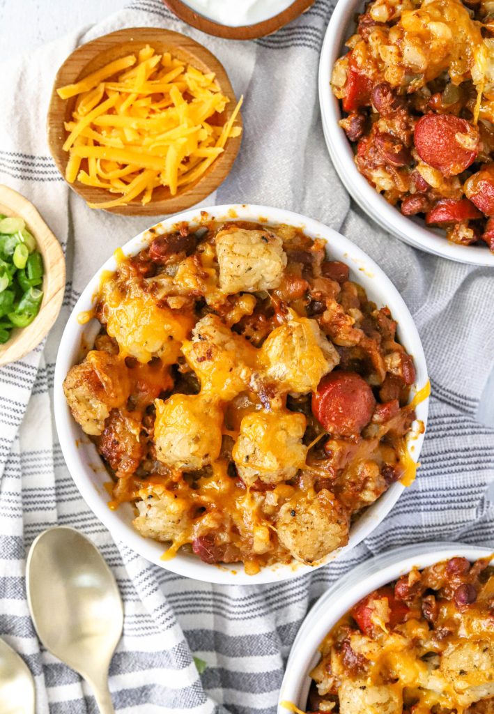 Slow Cooker Chili Dogs