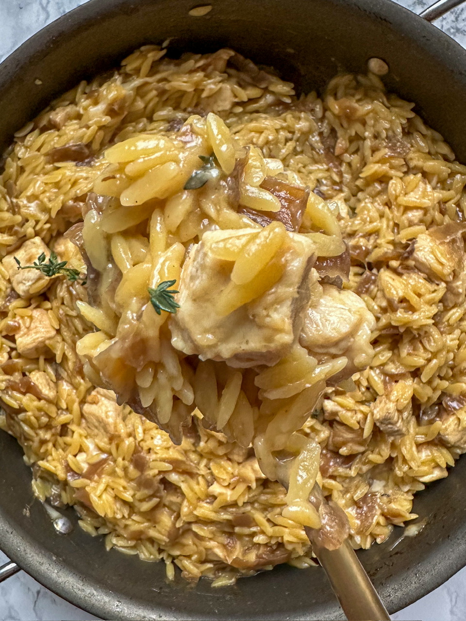 Orzo with Chicken and Caramelized Onions