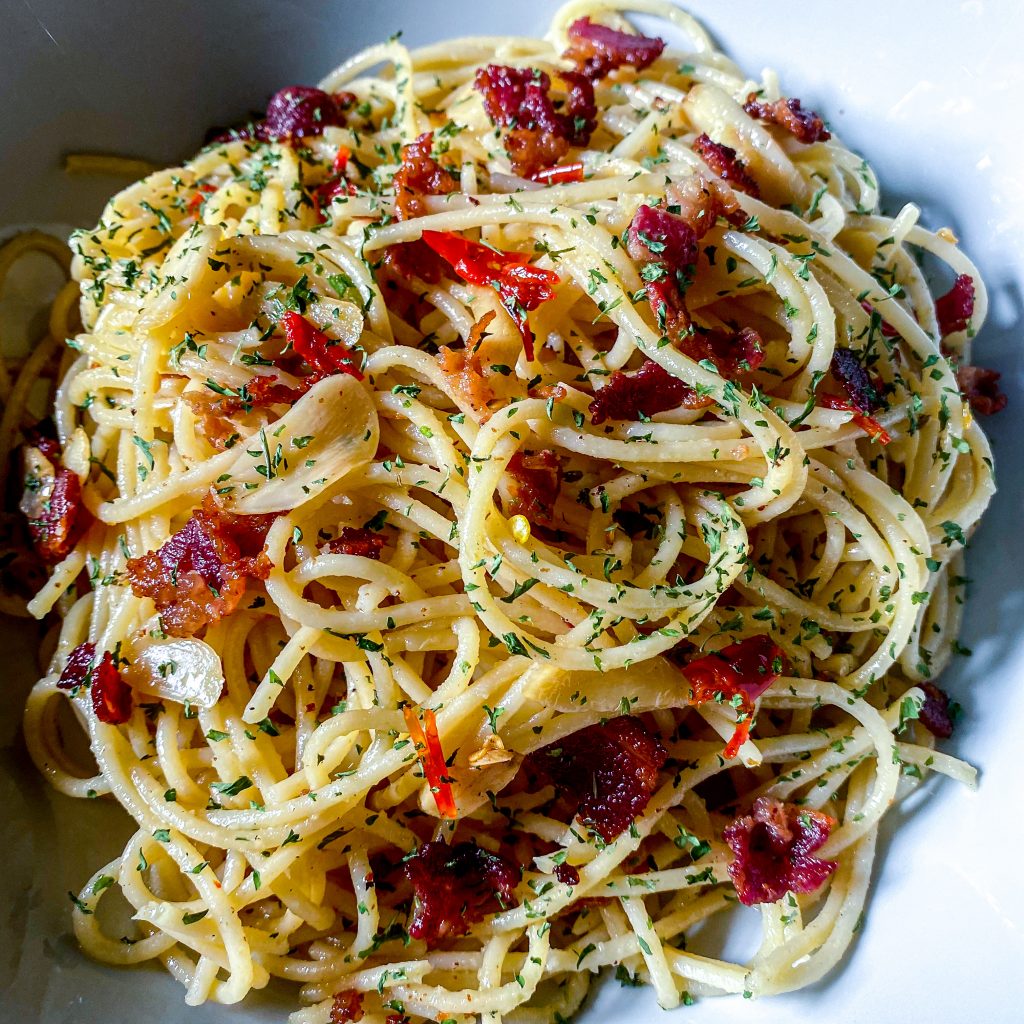 Beef Aglio e Olio Pasta