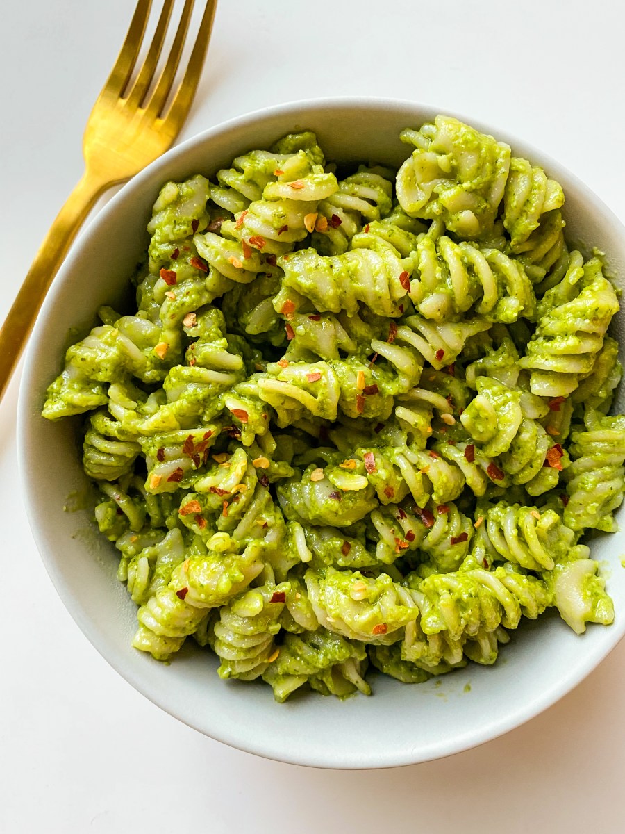 Walnut Basil Sauce Pasta