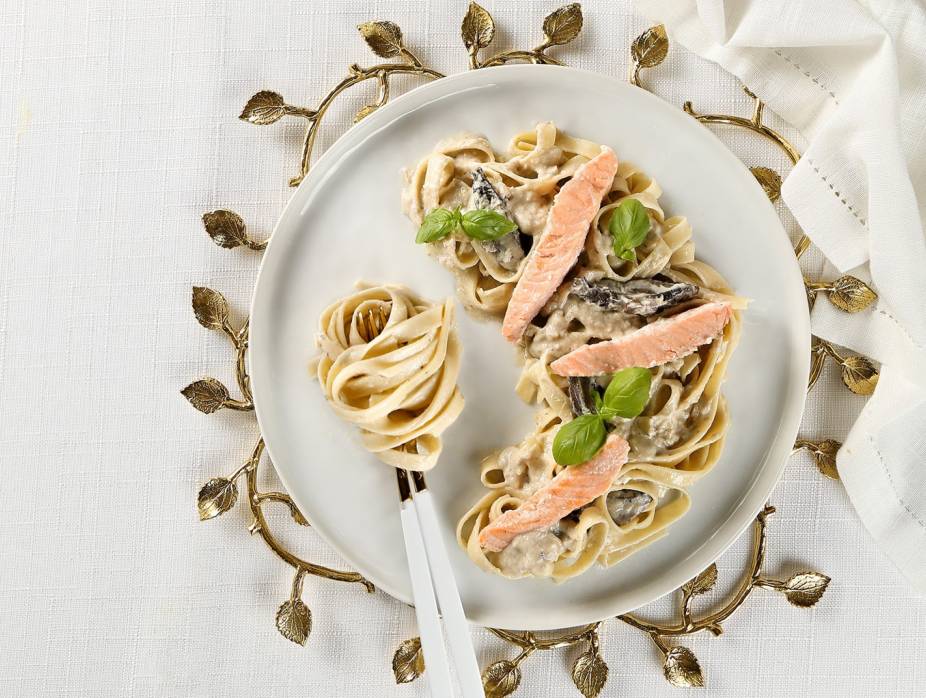 Creamy Mushroom Salmon Pappardelle