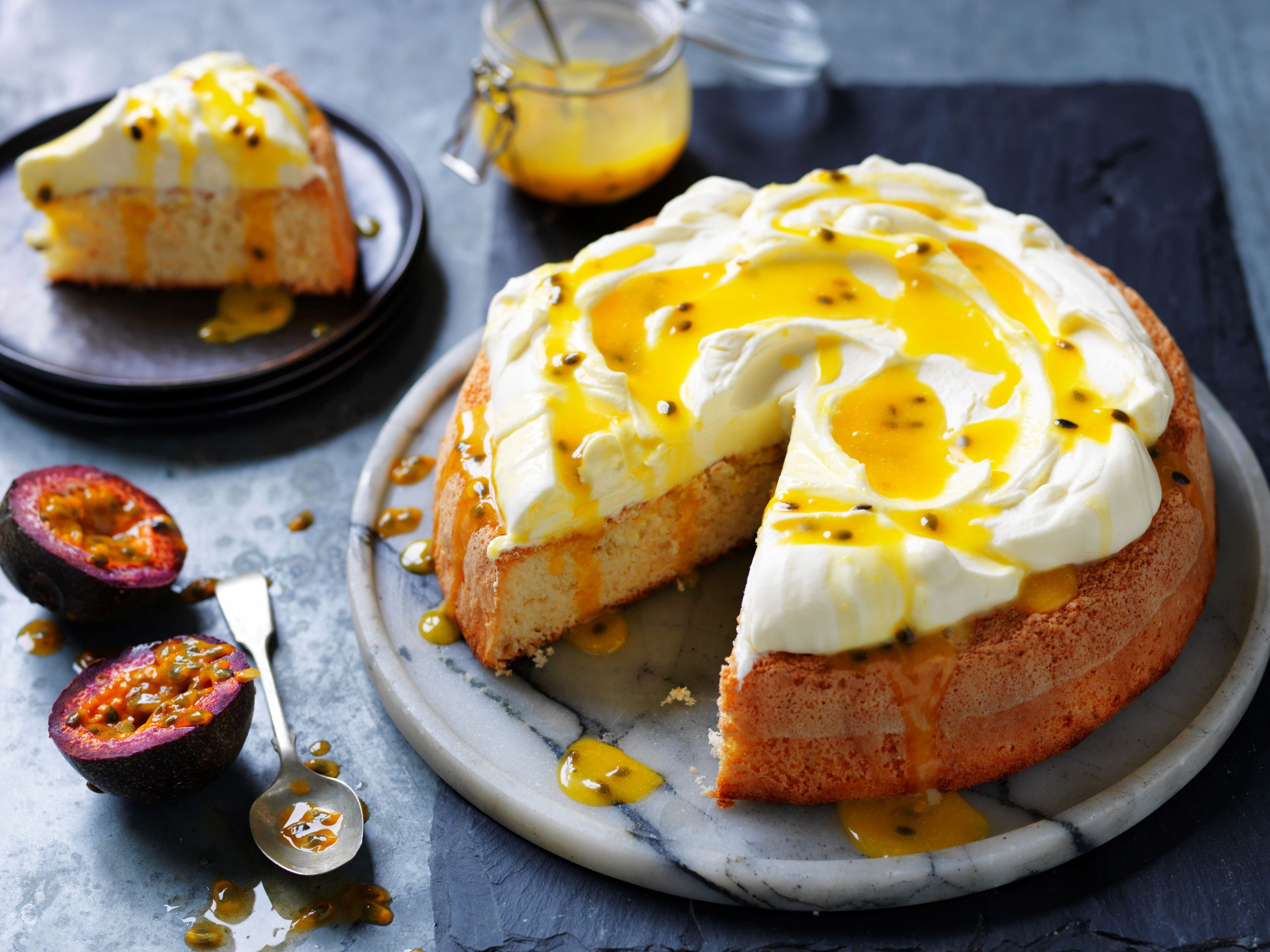 Passion Fruit Curd Cakes