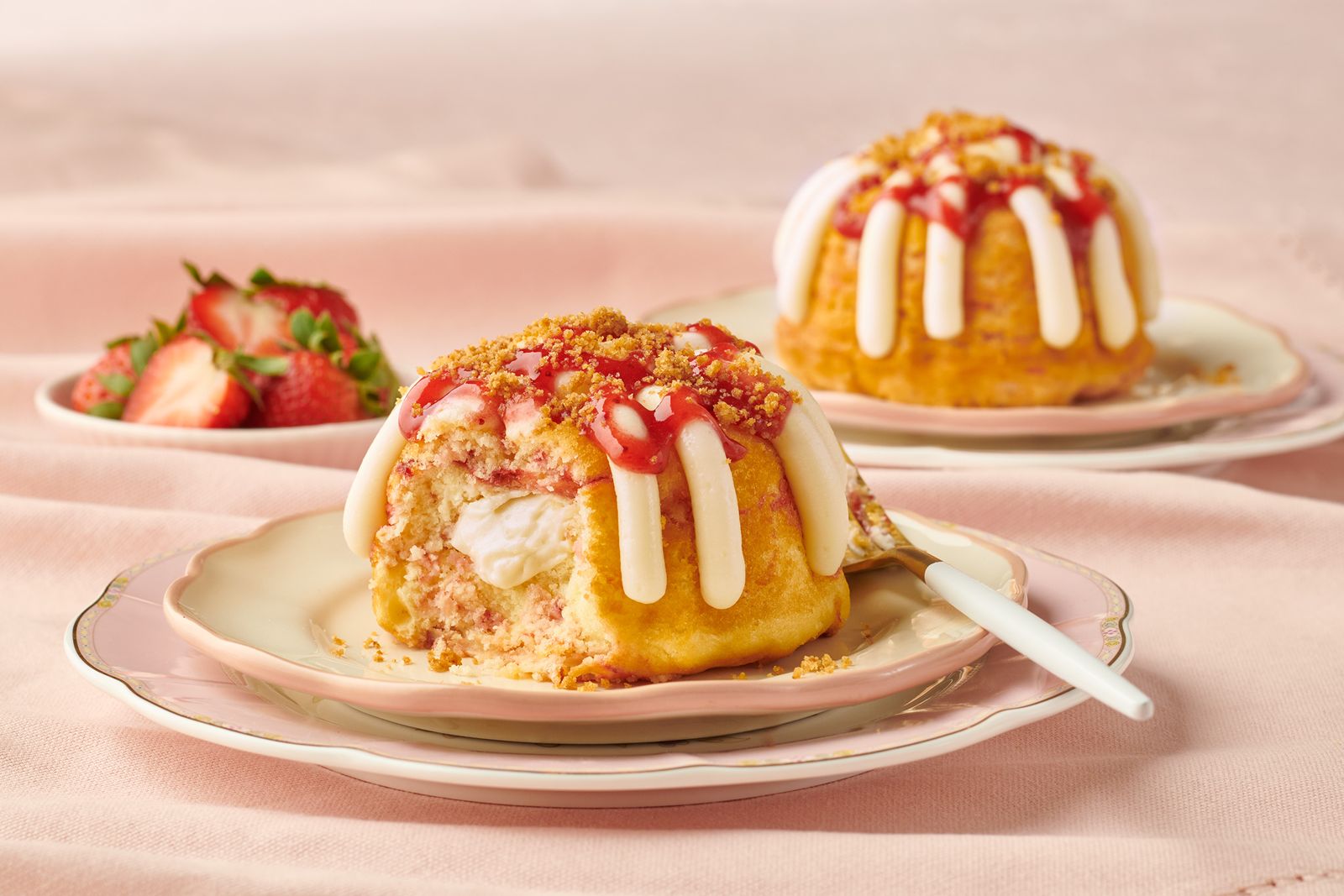 Strawberry Cheesecake Bundt Cake