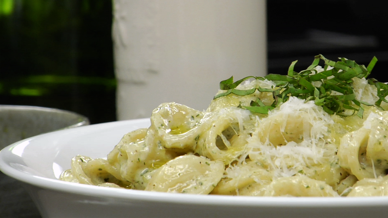 Creamy Pesto Orecchiette