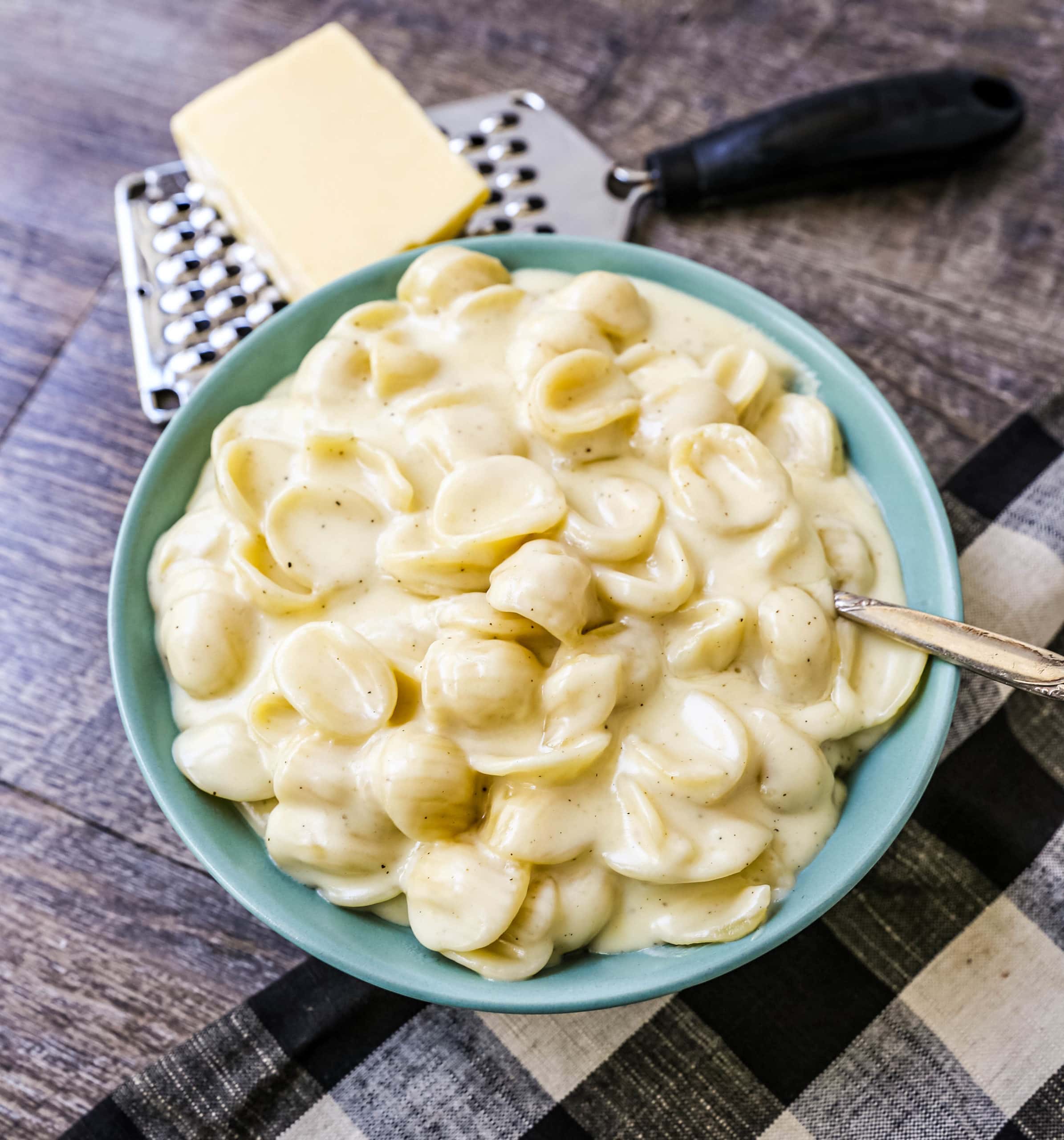 White Cheddar and Apple Pasta