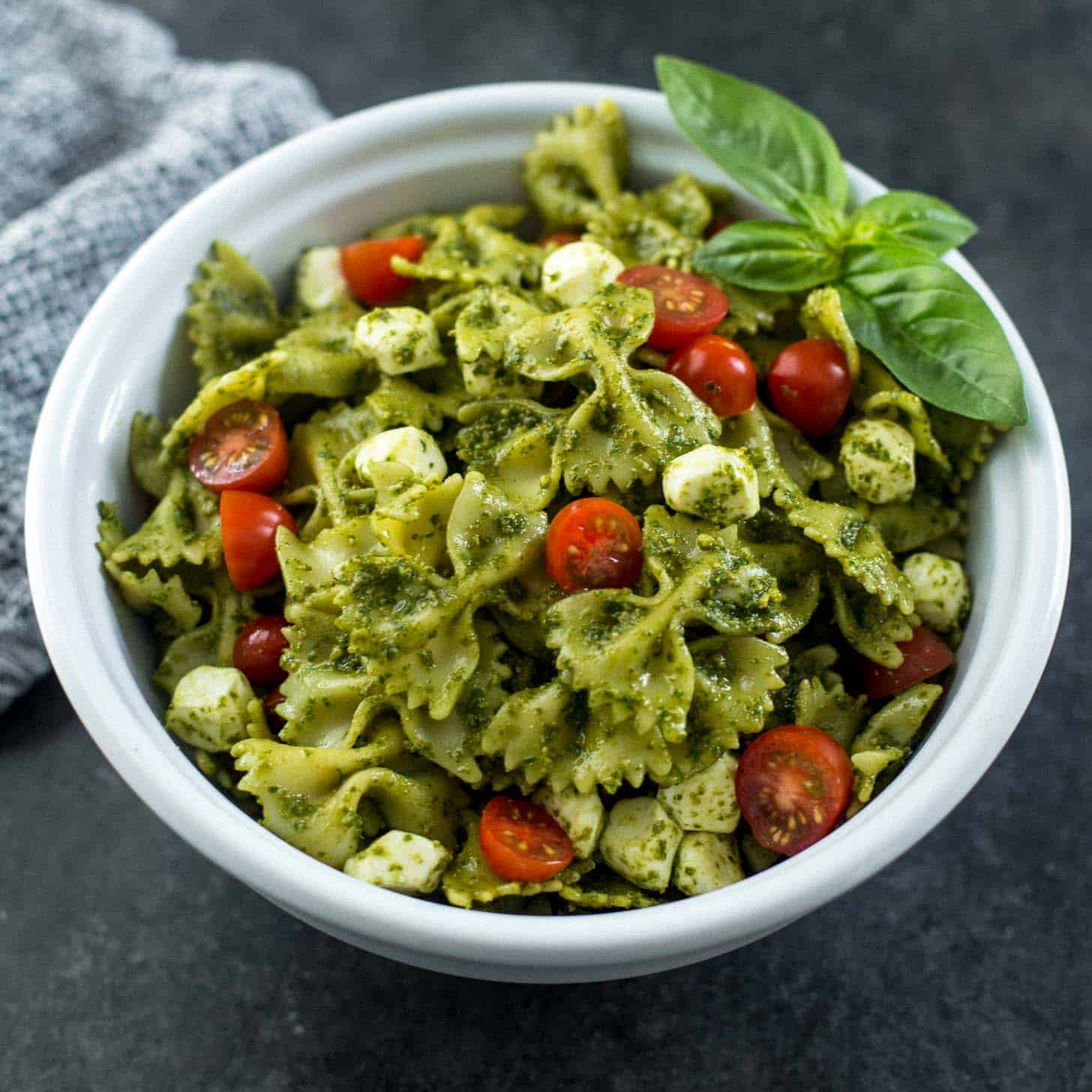Classic Pesto Bow Ties