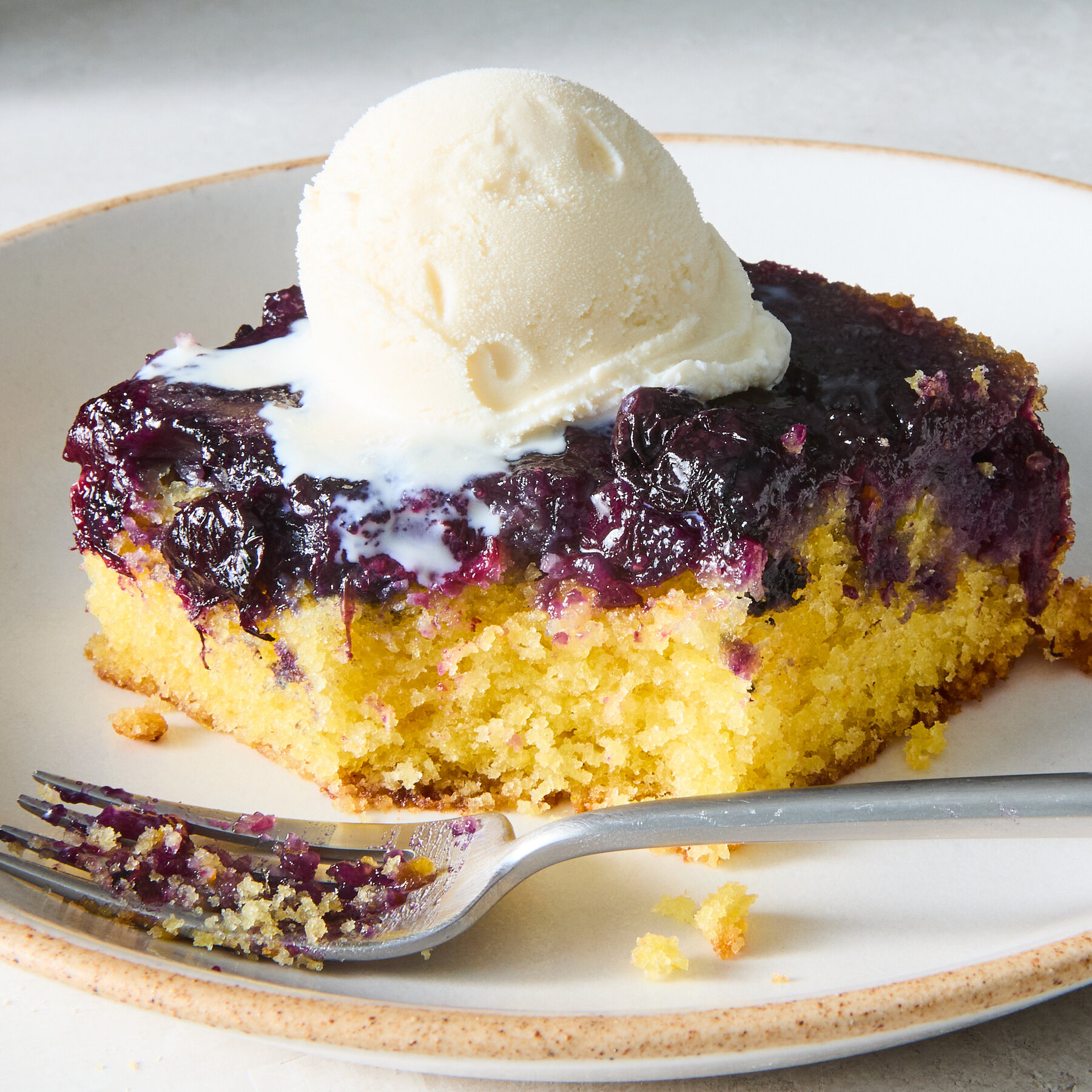 Cornmeal Polenta Cake