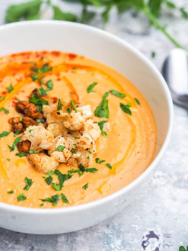 Garlic Roasted Cauliflower Bisque