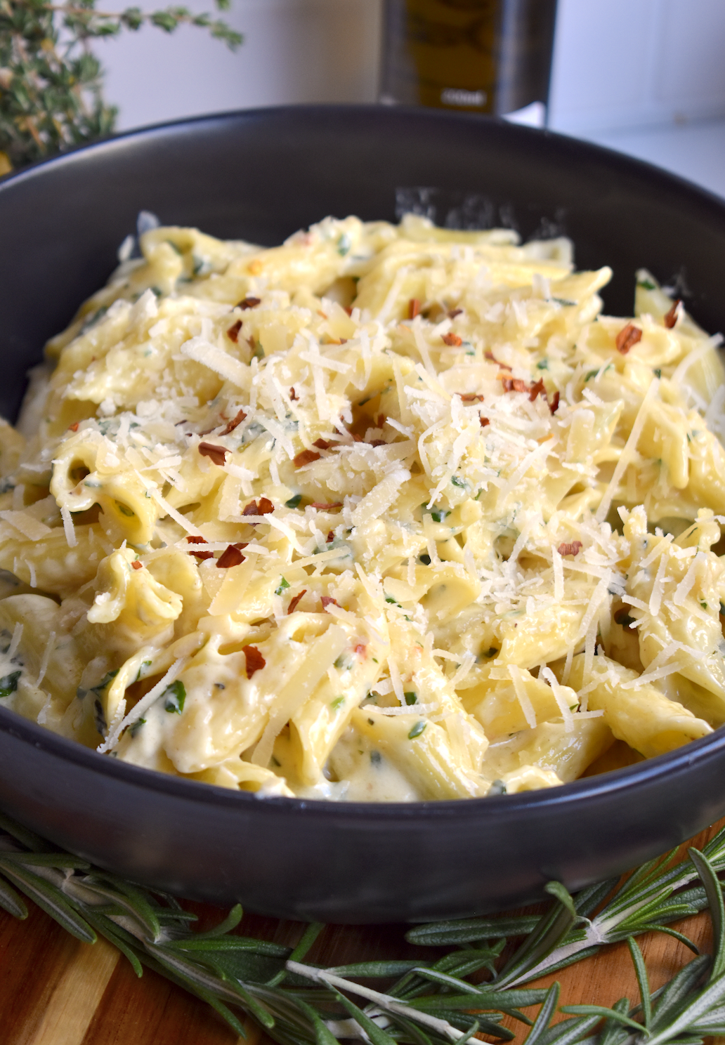 Roasted Garlic and Herb Cream Sauce