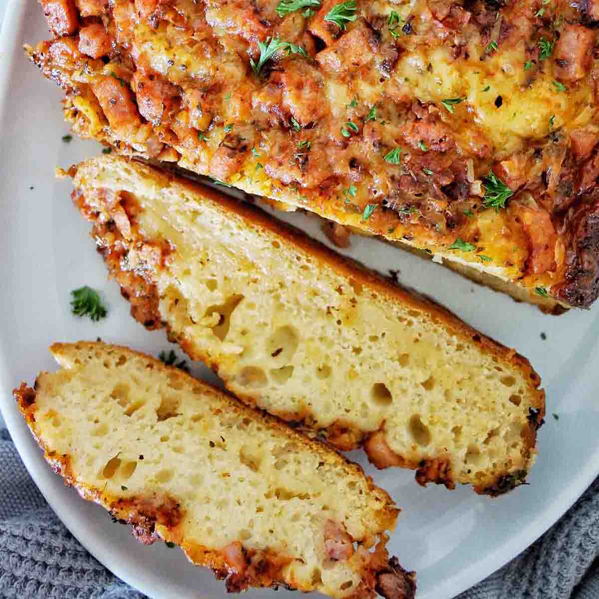 Cheesy Bacon Crockpot Bread