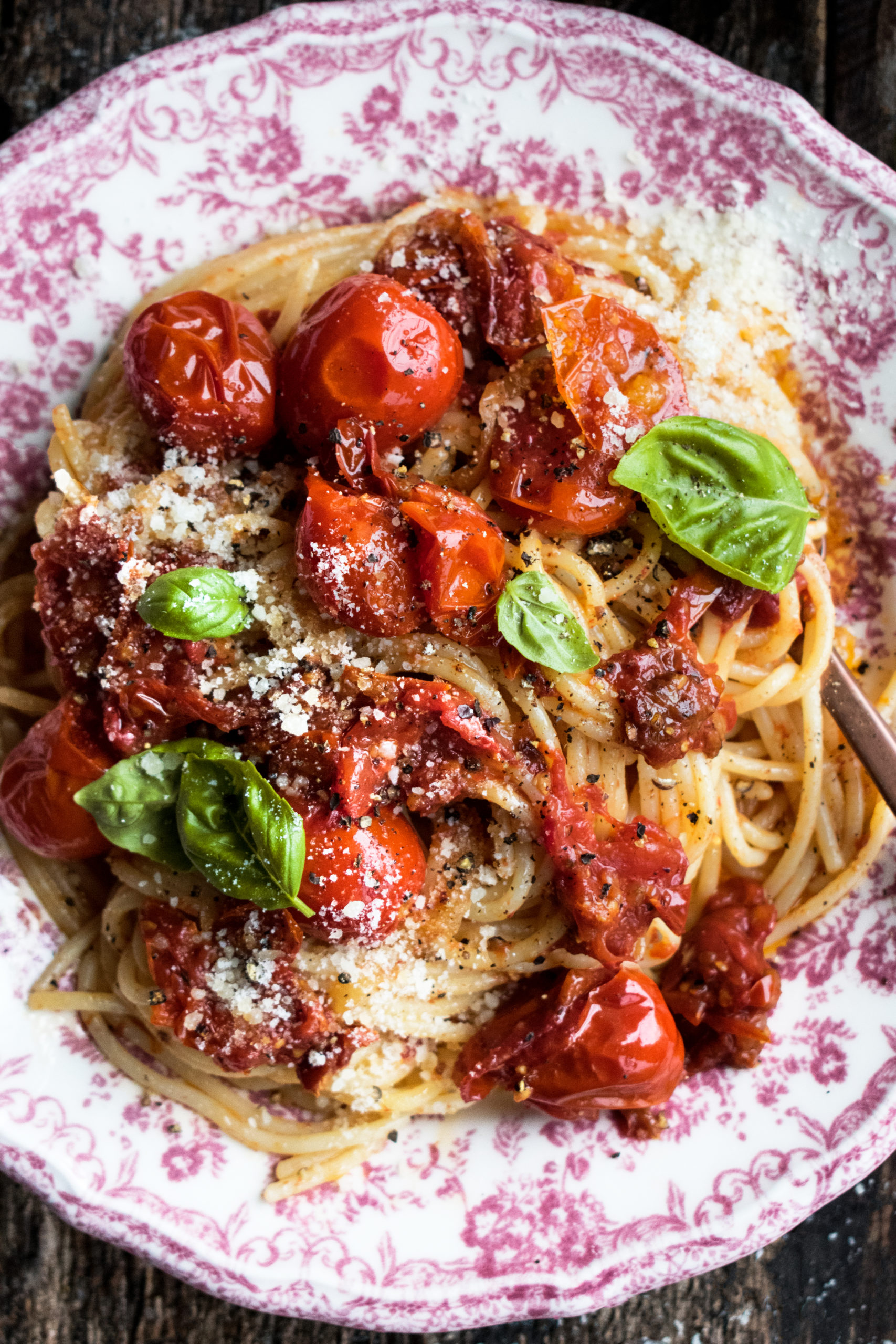 Charred Tomato Confit Spaghetti