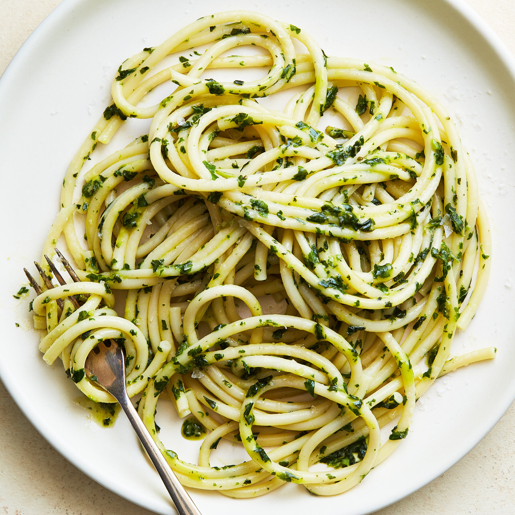 35 Basil Pasta Recipes - Happy Muncher