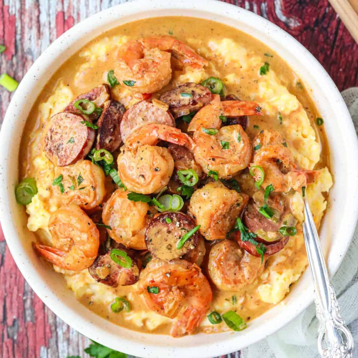 Cajun Shrimp and Grits Pasta Hybrid