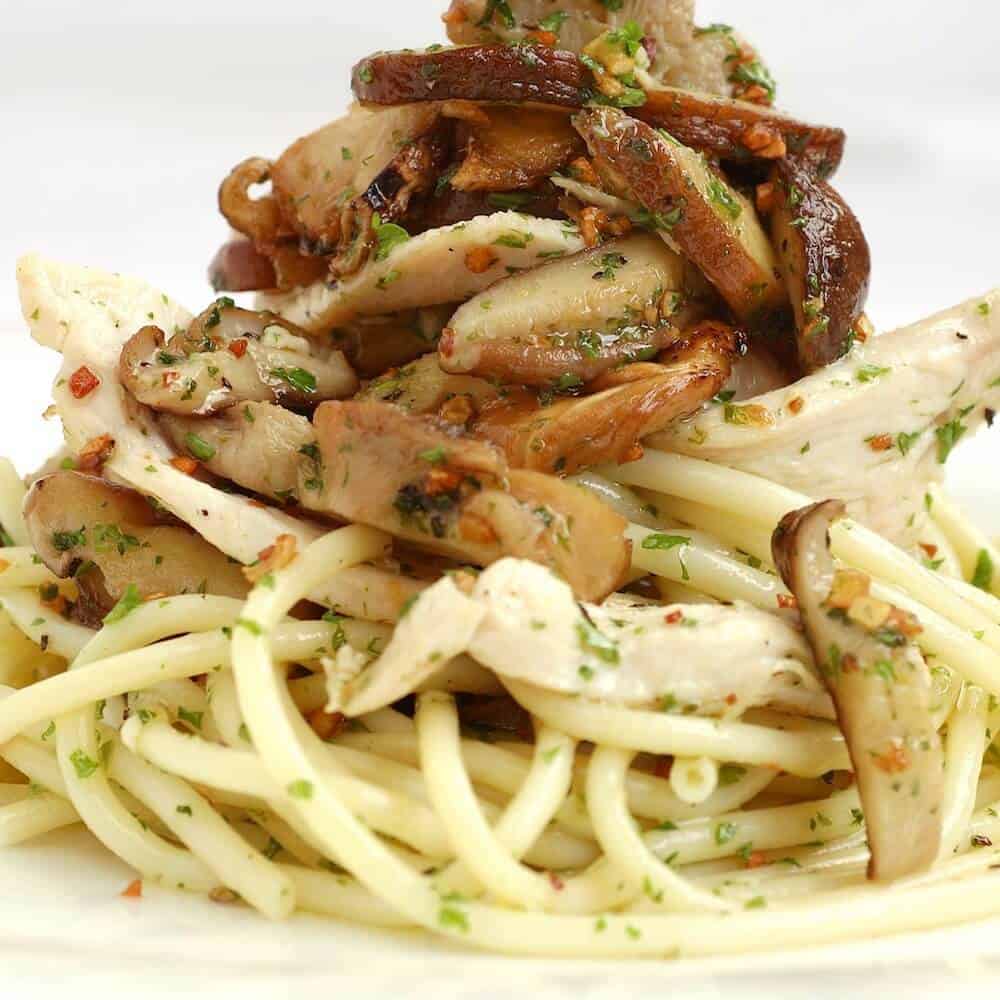 Shiitake Mushroom Chicken Bucatini