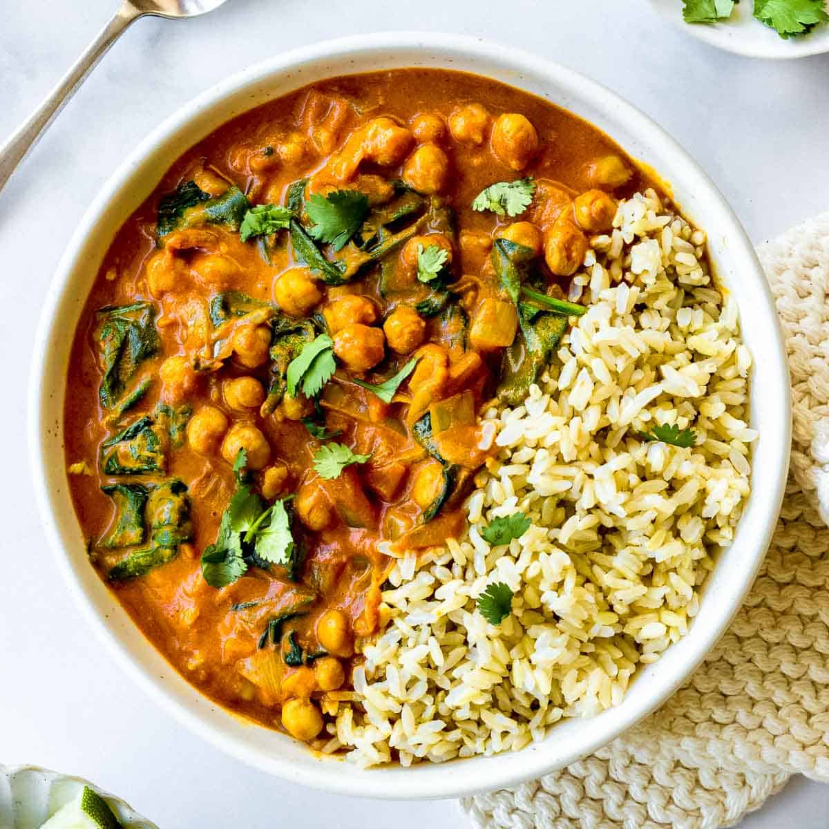 Chickpea Curry with Spinach