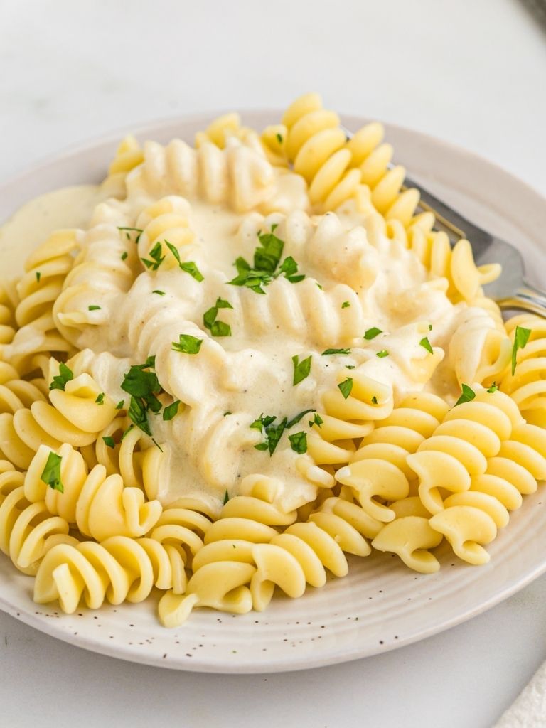 Rotini Alfredo