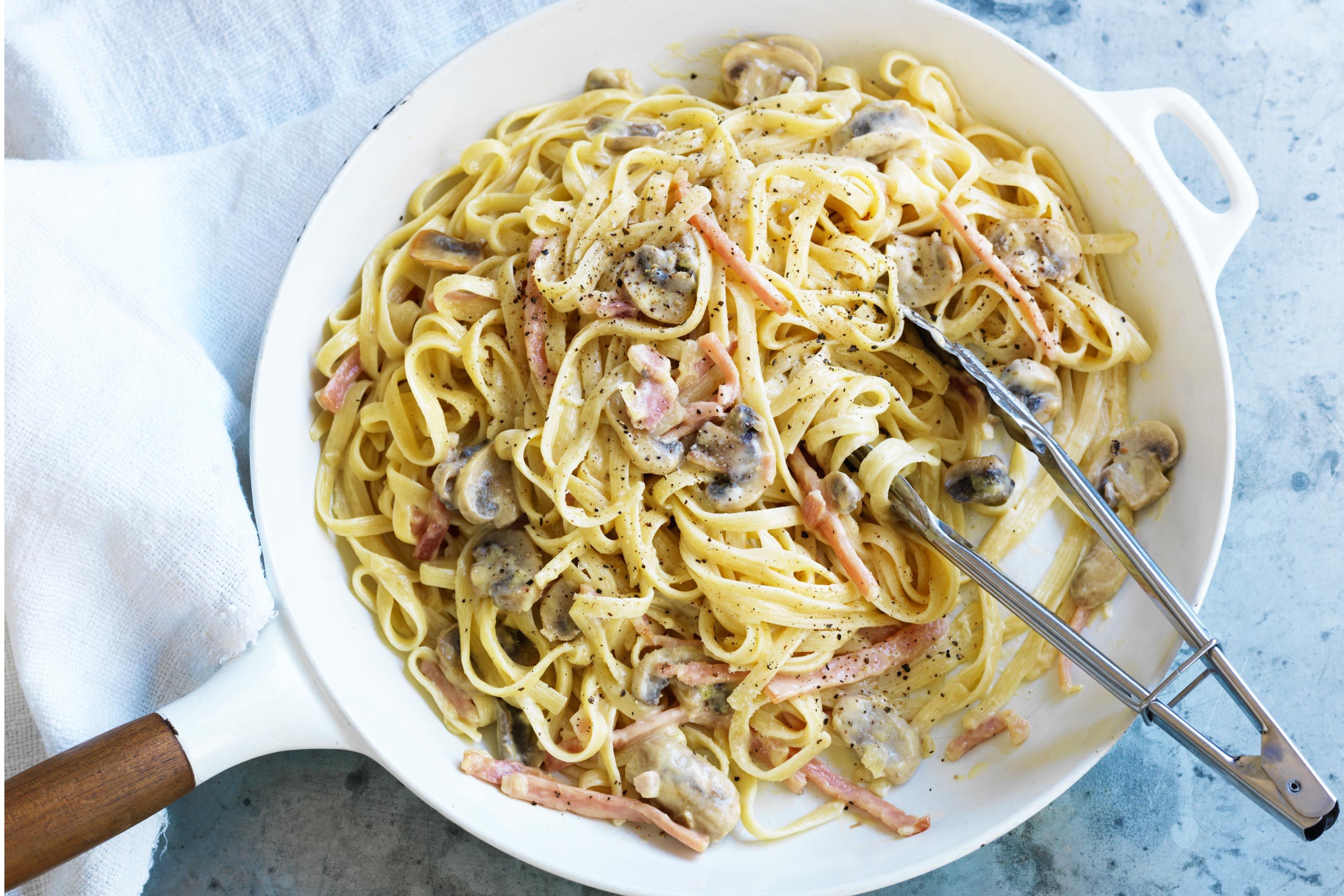 Smoky Bacon Pasta Carbonara