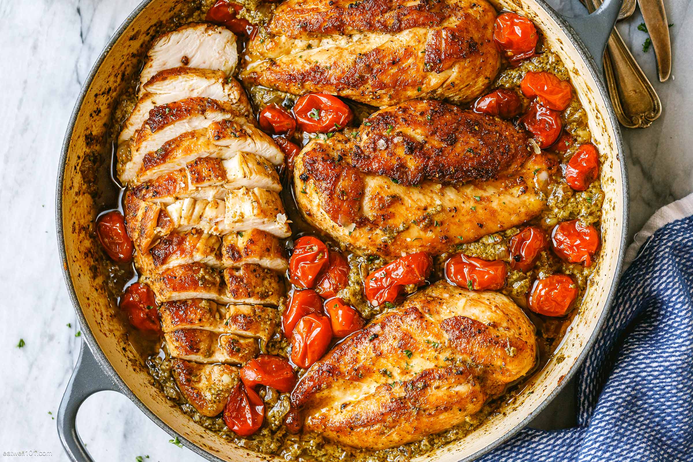 Pesto Chicken with Tomatoes