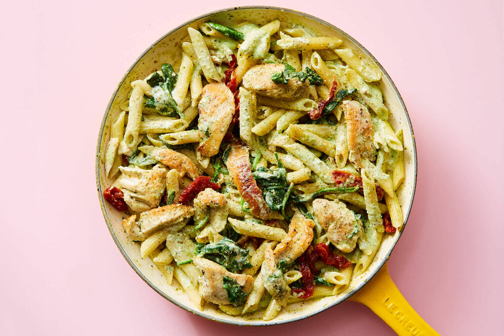 Mediterranean Spinach Pesto Pasta