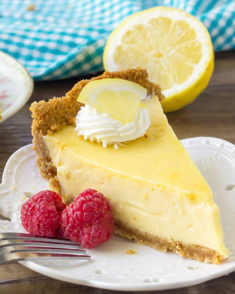 Lemon Icebox Pie Cake