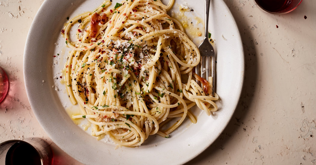 Roasted Garlic and Oil Pasta