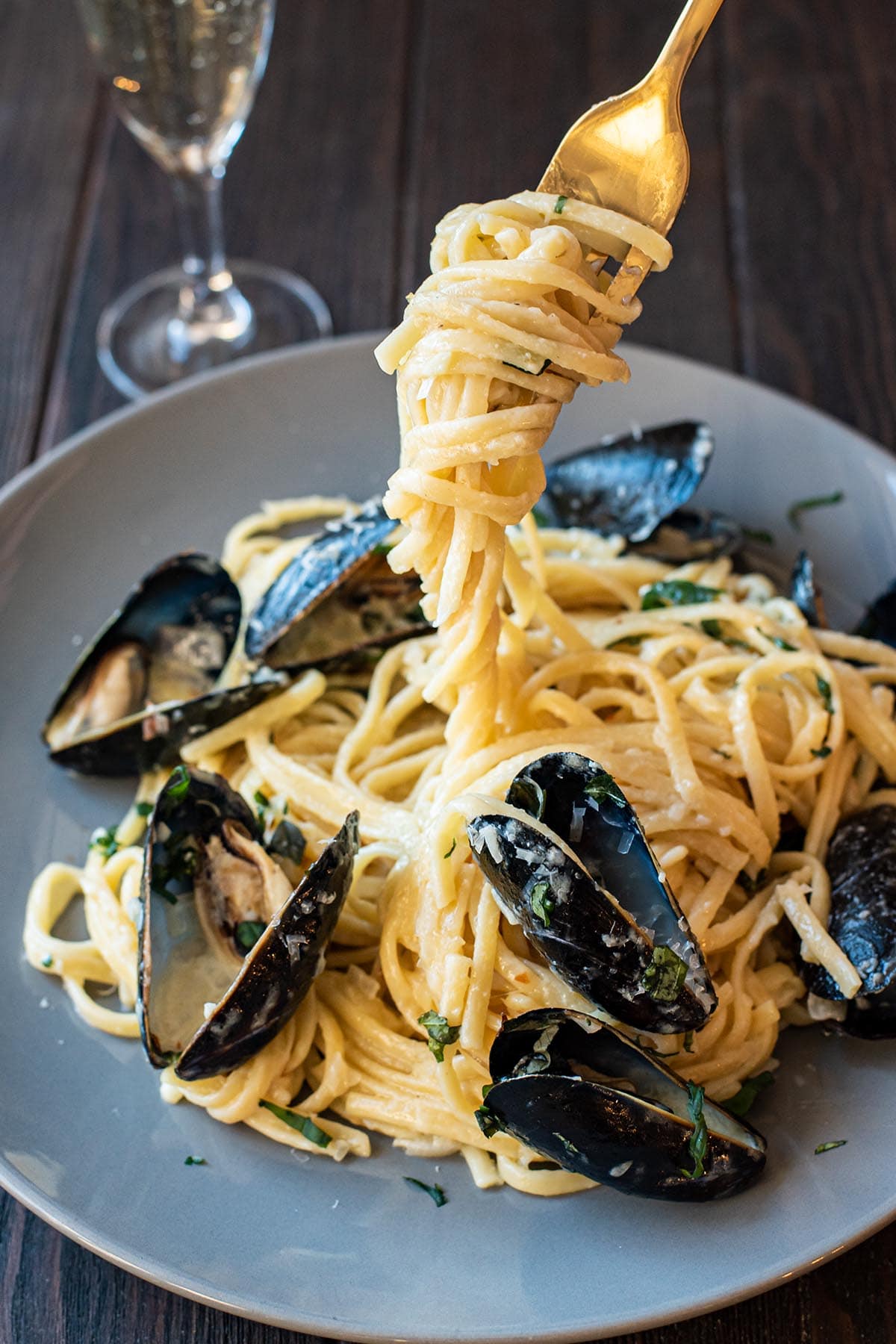 Mussels Wine Garlic Pasta