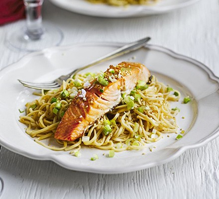 Soy Ginger Salmon Noodles