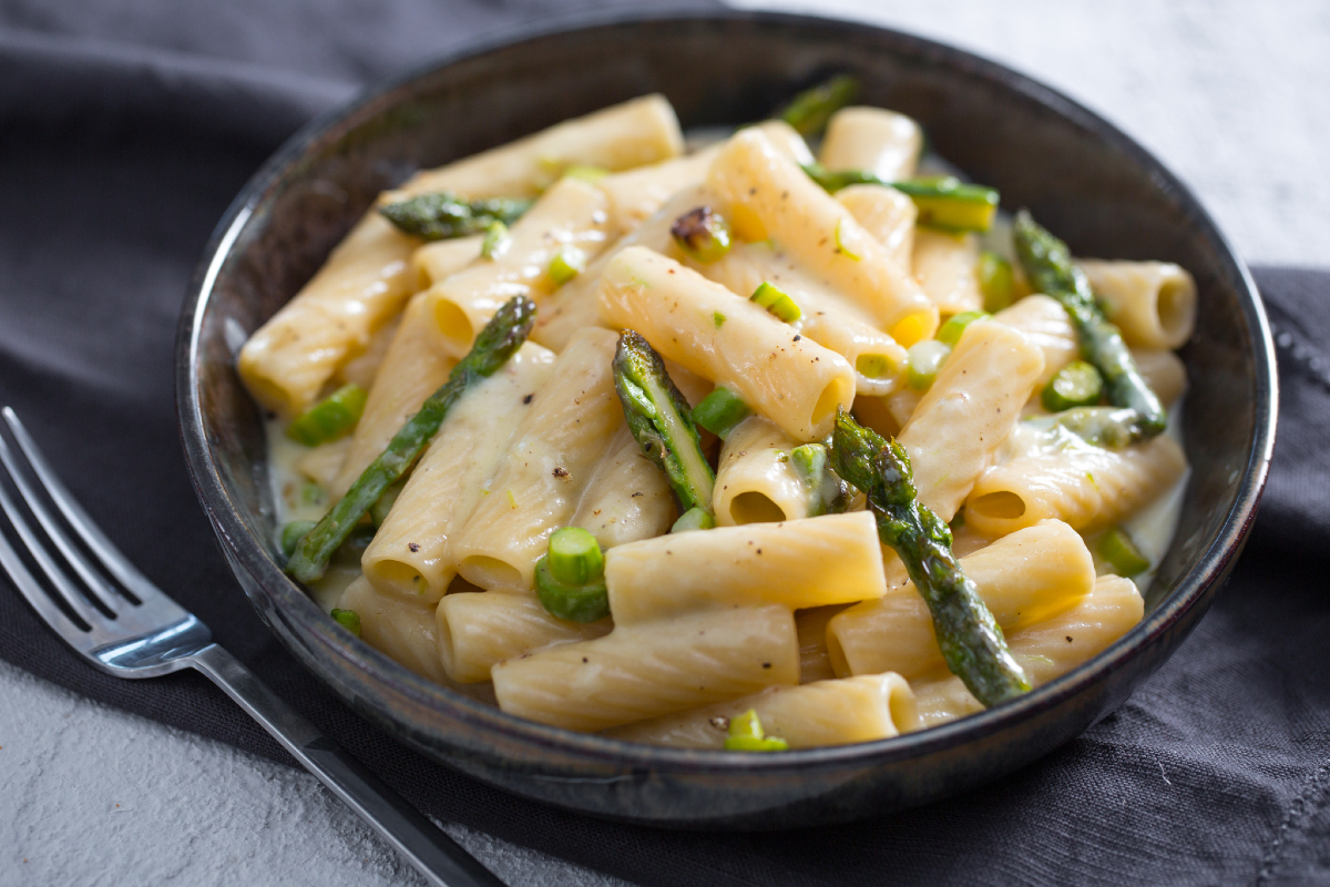 Asparagus Fontina Cheese Pasta