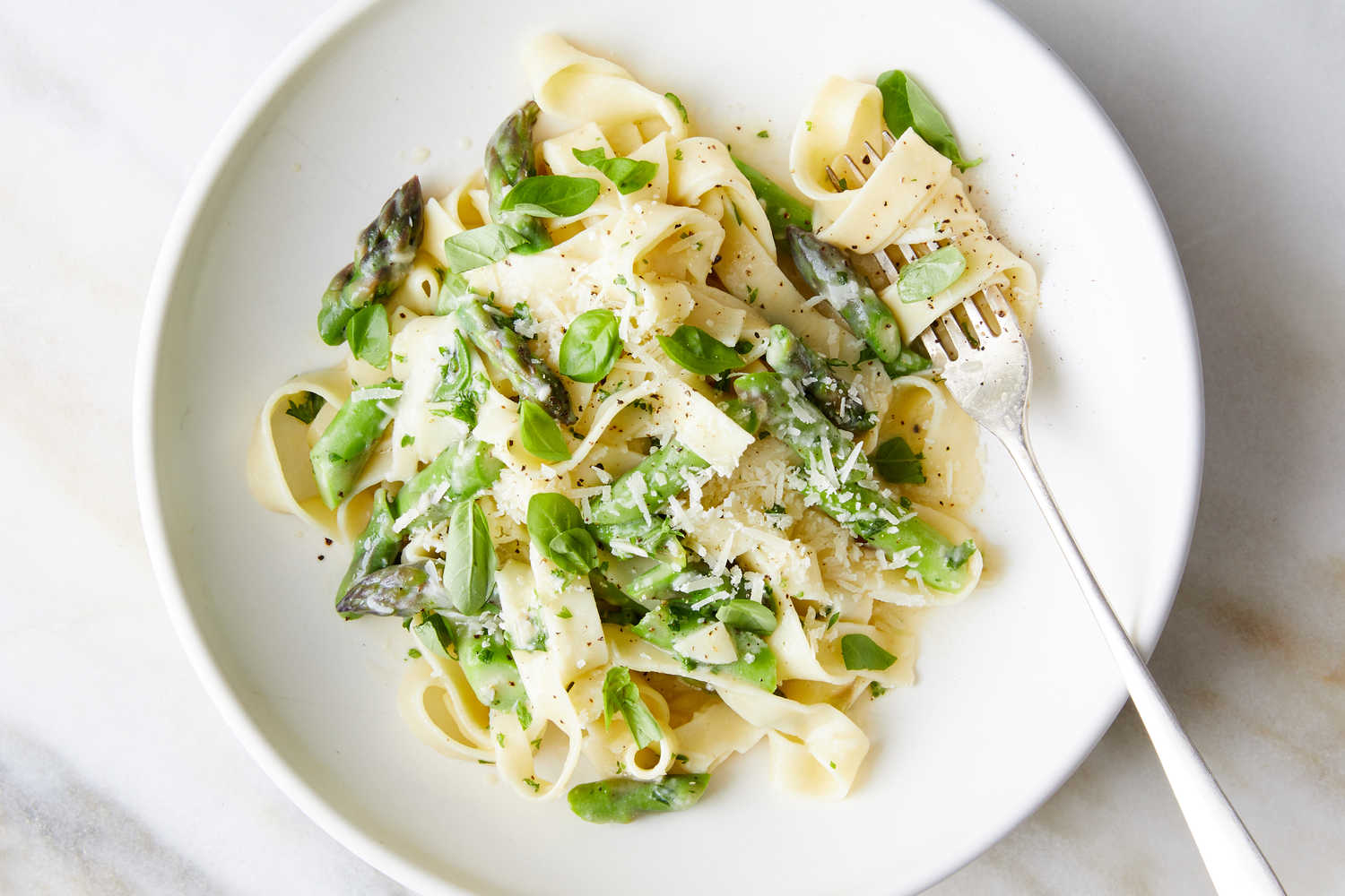 Lemon Asparagus Fettuccine