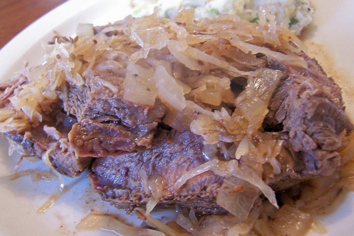 Caraway and Sauerkraut Roast