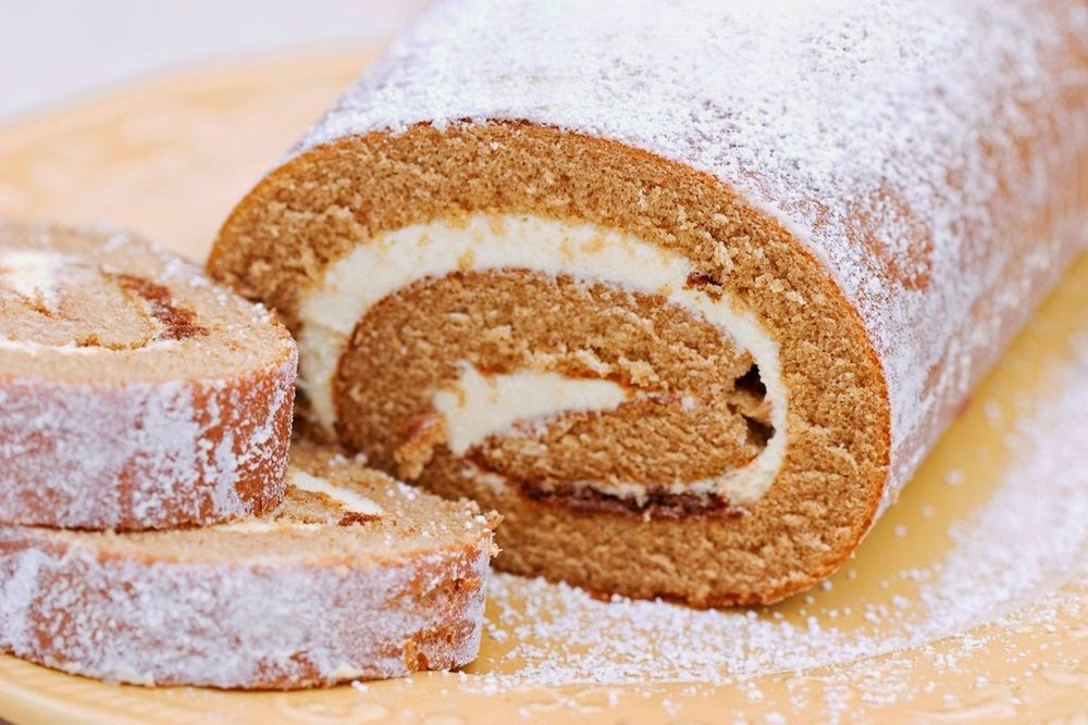 Caramel Apple Cake Roll