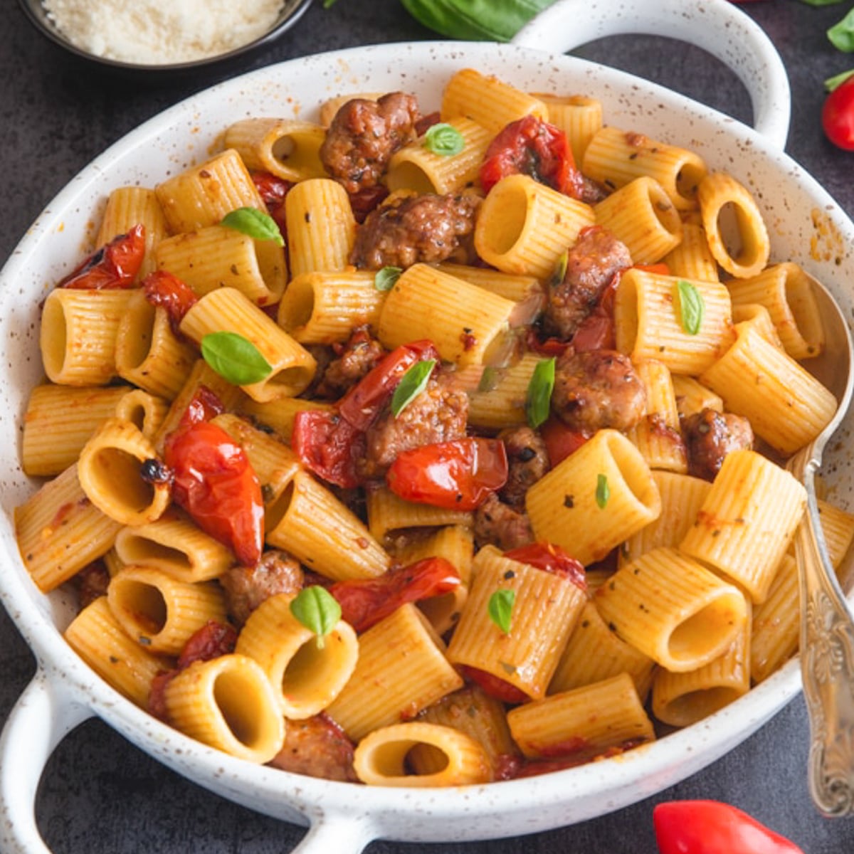Sausage and Fresh Tomato Pasta