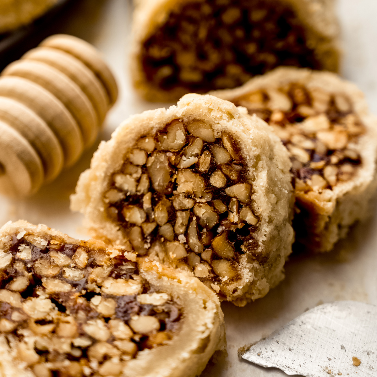 Walnut Honey Spice Cookies