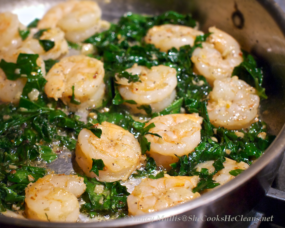 Garlic Kale Shrimp Pasta