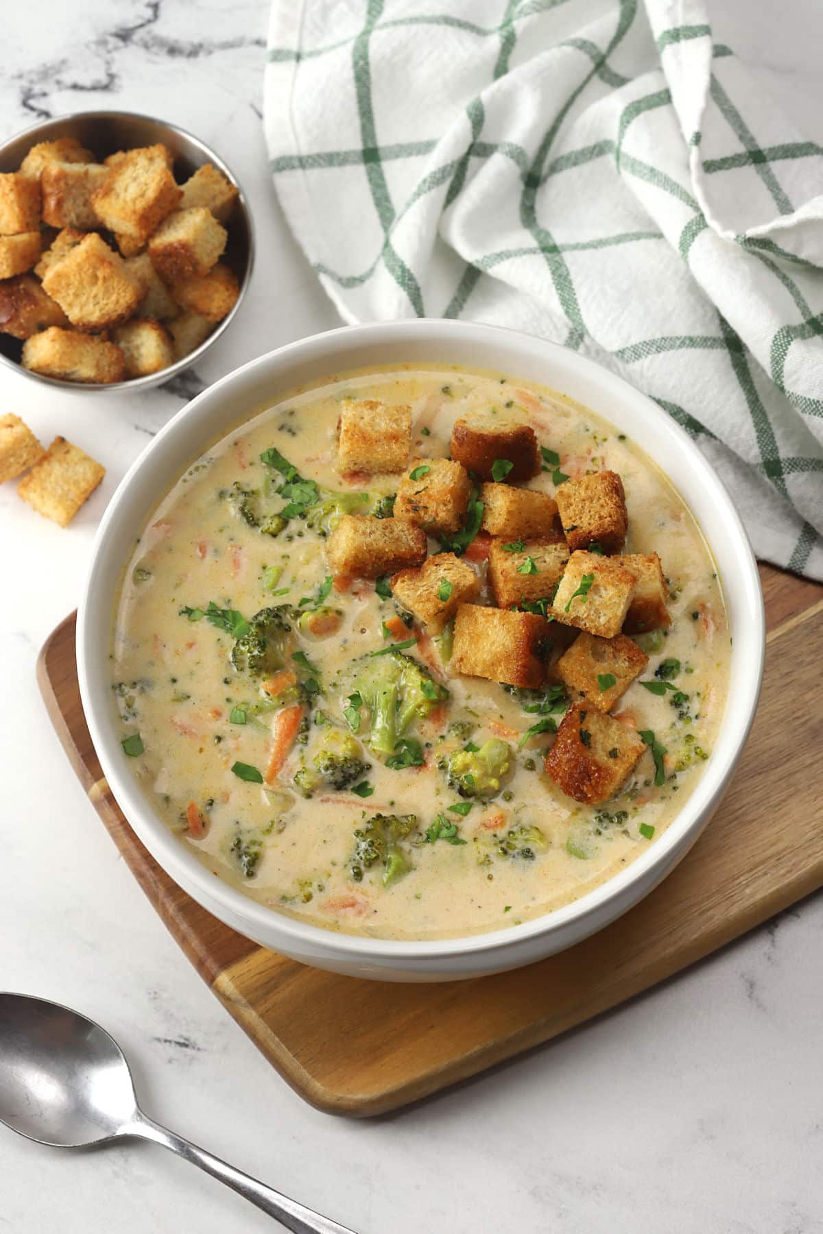 Broccoli Smoked Gouda Soup