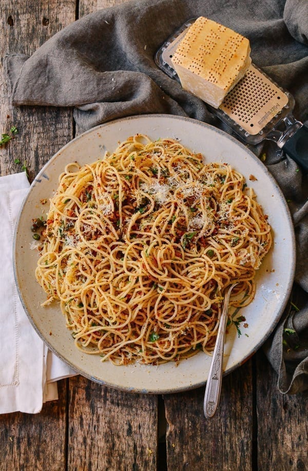 Spaghetti with Anchovies and Breadcrumbs