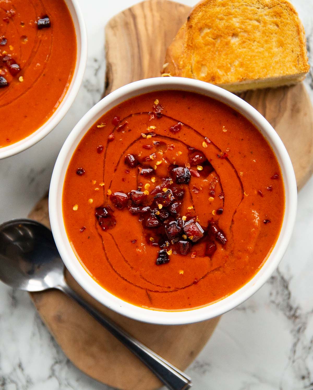 Spicy Roasted Red Pepper Soup