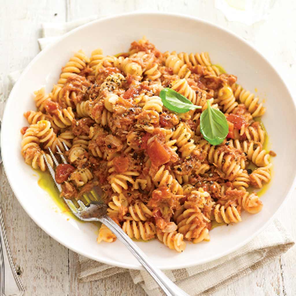 Fusilli with Spicy Tuna Tomato Sauce